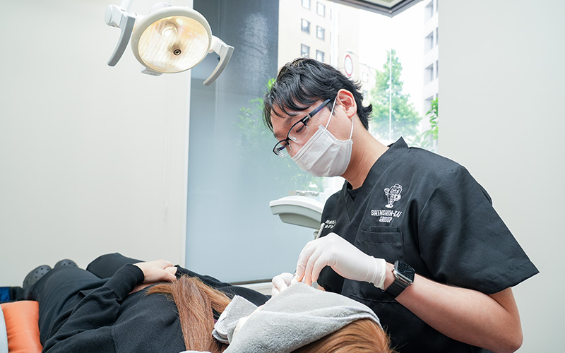 最新設備と基本を徹底した技術で、大切な人にする歯科医療をあなたに。を実現